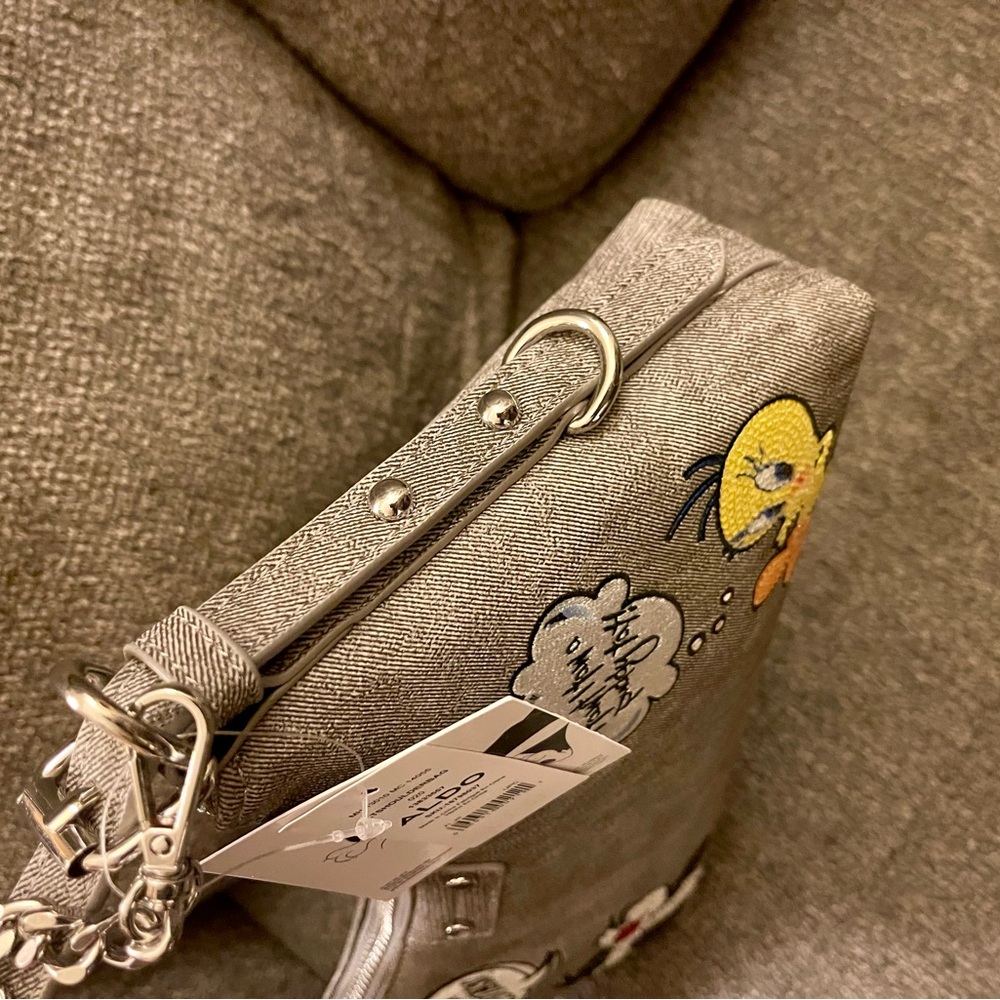 Aldo WB Looney Tunes crossbody/shoulder bag - Picture 6 of 7